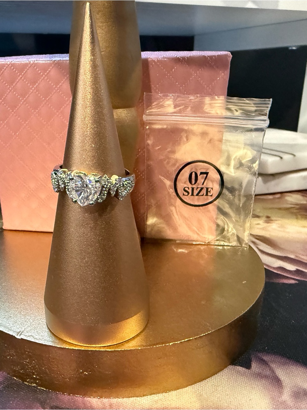 Silver Heart-Center “MoM” Moissanite Women's Ring - Size 7